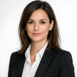 Aisha N. – Finance Controller